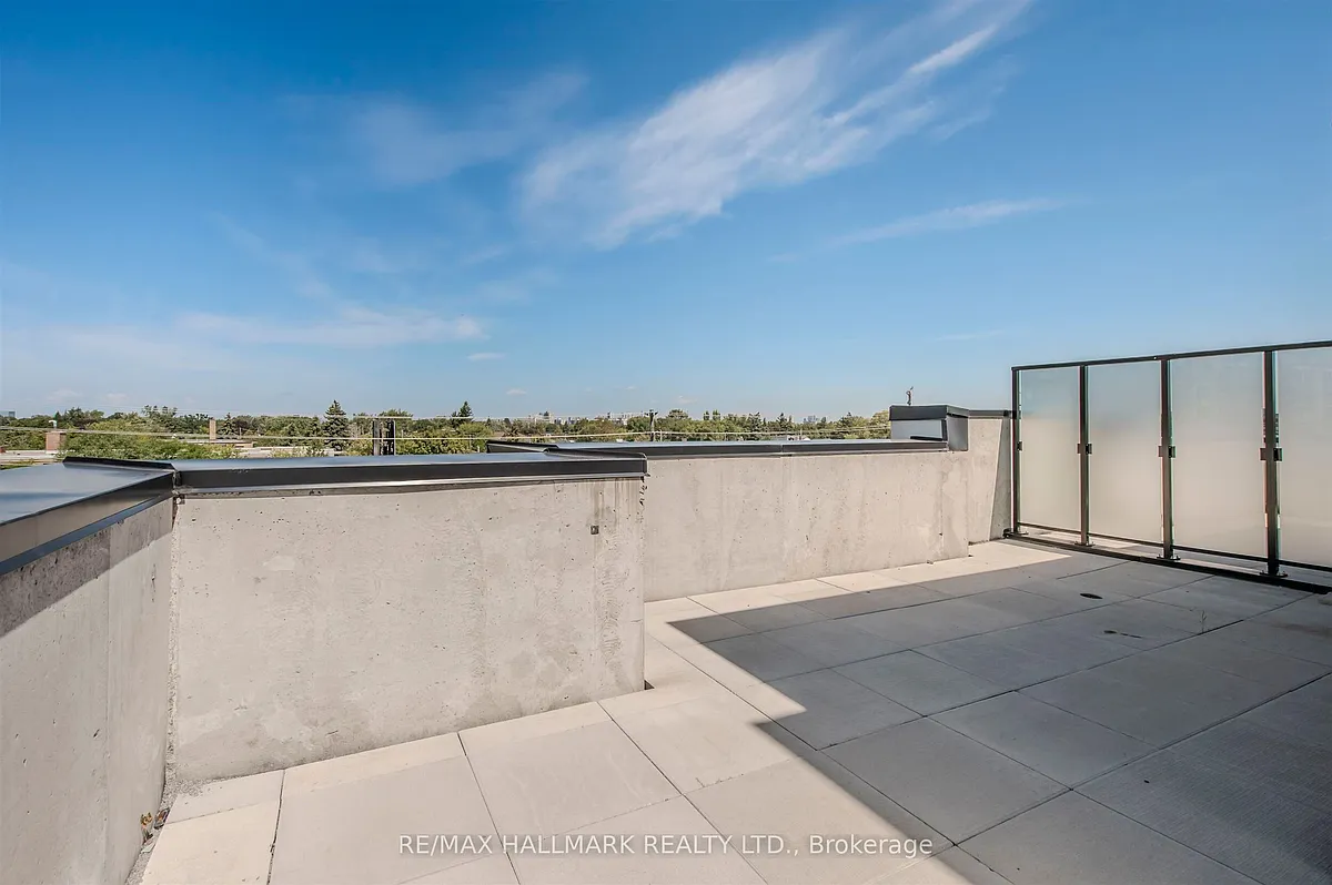 Building Photo - 851 Sheppard Ave W #34