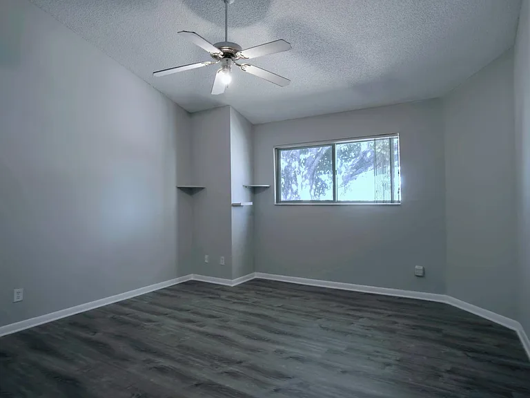 3401 NW 44th St #205 — Photo 21