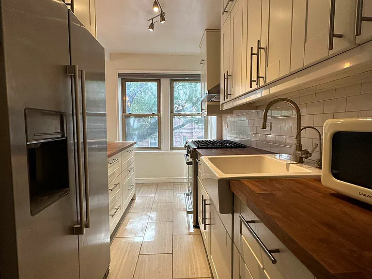 48-50 44th St #2B — Photo 6