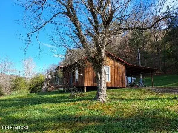 884 Clinch River Cir, Sneedville, TN 37869