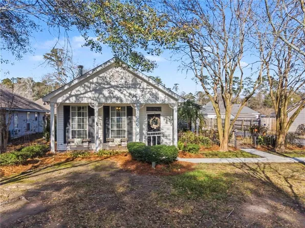 669 Labarre St, Mandeville, LA 70448