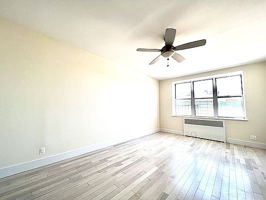 1st image of 1775 E 18th St APT 5R