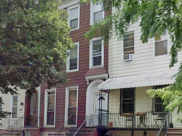 (undisclosed Address), Brooklyn, NY 11216