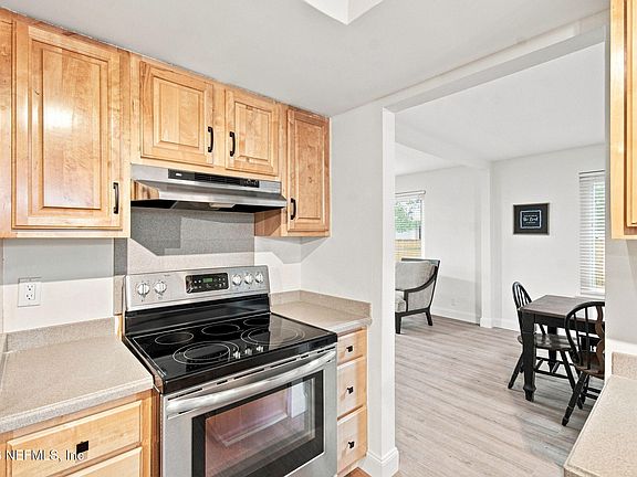5th image of 5245 TREE WAY Lane S