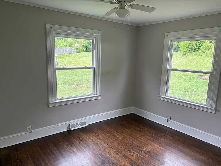 5216 Eaton Cir — Photo 8