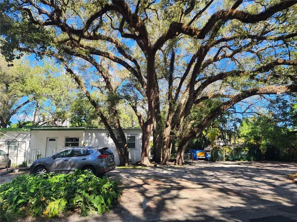 661 NE 164th Ter, Miami, FL 33162