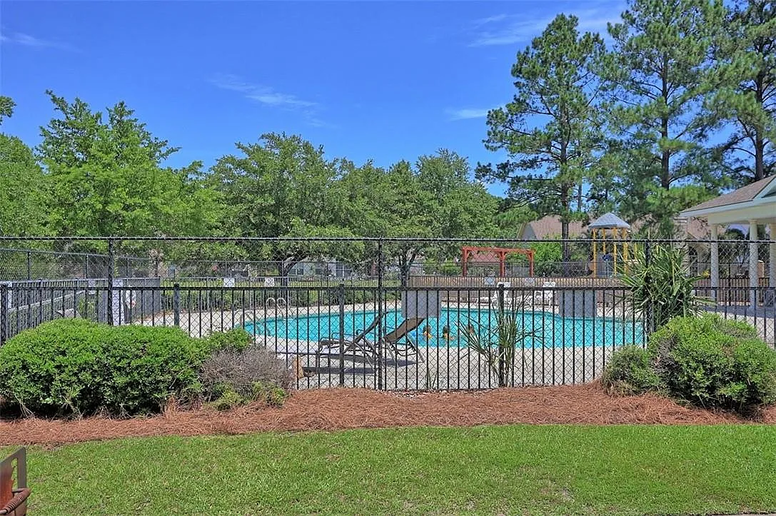 14 Sandy Pond Court - 1 — Photo 4