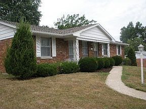 2nd image of 115 Belair Dr