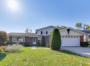 991 Wicke Ave, Des Plaines, IL 60018