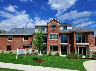 444 N Rochester Rd #115, Clawson, MI 48017