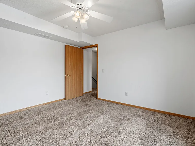 Clark Place Apartments & Townhomes — Photo 50