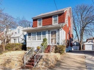 24321 Weller Ave, Rosedale, NY 11422