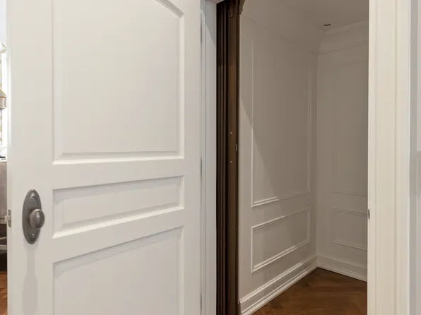 169 East 71st Street TH image 26 of 27