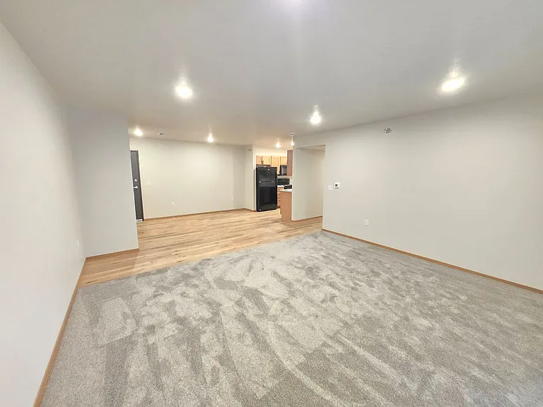 Home - Field Apartments I — Photo 126