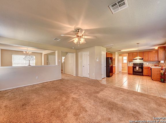 3rd image of 4902 Braden Gate