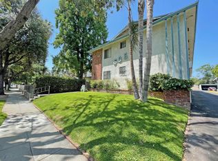 695 E Villa St APT 3, Pasadena, CA 91101
