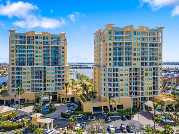 130 Riviera Dunes Way APT 902, Palmetto, FL 34221