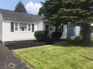 225 W Filbert St, East Rochester, NY 14445