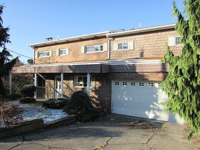 1st image of 69534 Highland Ave