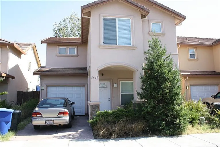 2665 Dobbins Way photo 1