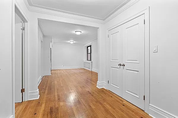 1st image of 350 E 72nd St #1G