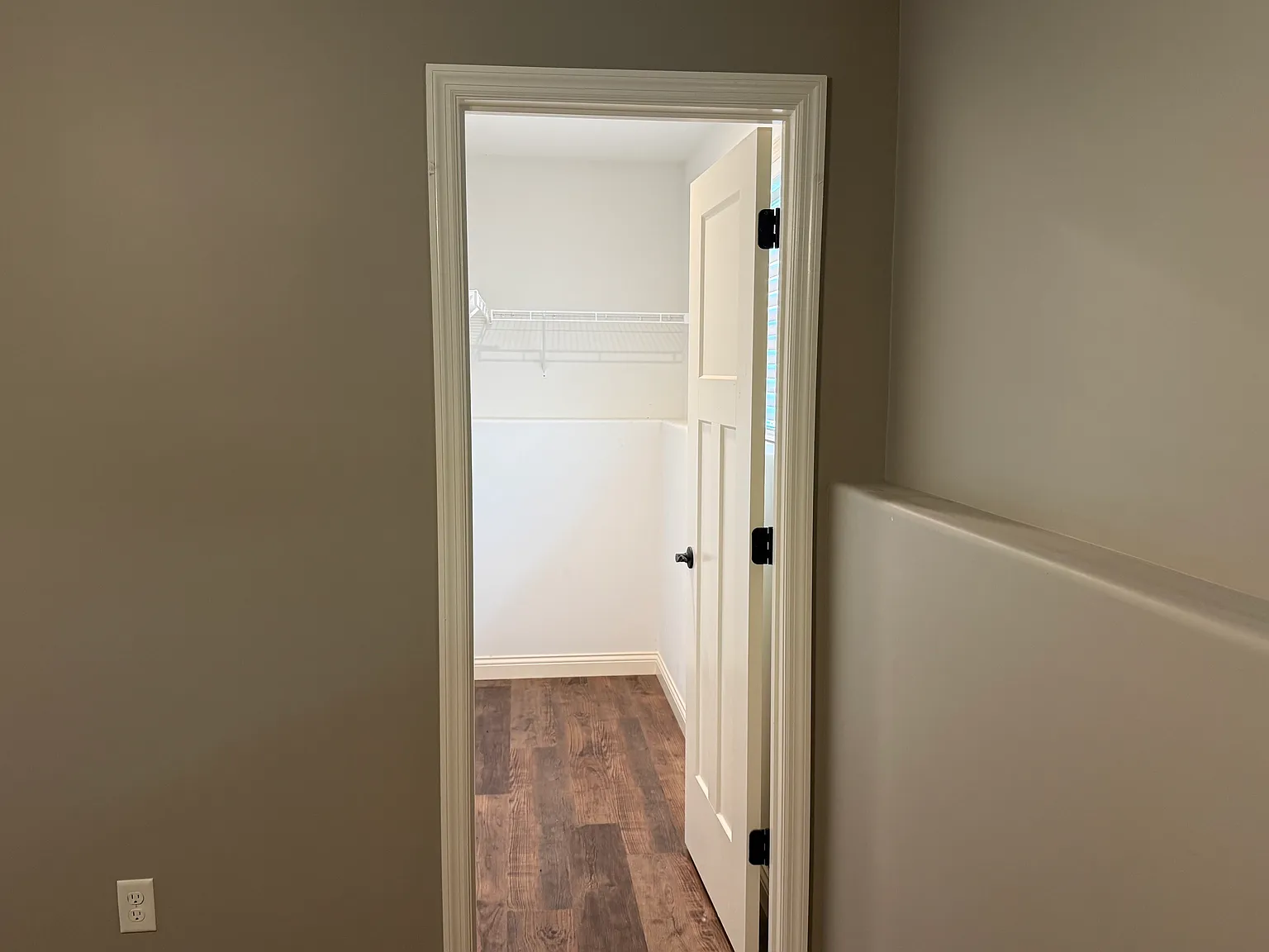 4 bed, 1276 sqft, $2,000 — Photo 4