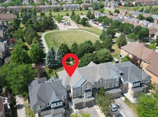 12 Stiles Ave, Aurora, ON L4G7N3