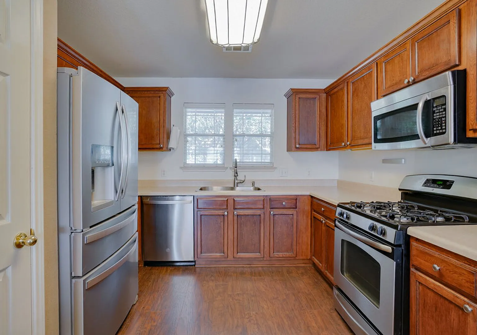 1512 Davis Mountain Loop, Cedar Park, Texas 78613 — Photo 3