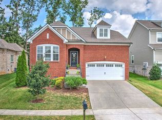 6128 Christmas Dr, Nolensville, TN 37135