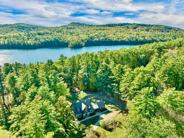 377 Wentworth Road, Brookfield, NH 03872