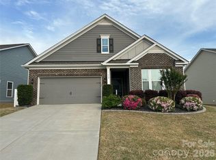 112 Canada Dr, Statesville, NC 28677