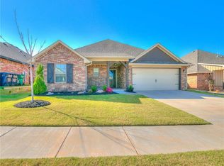 18605 Maidstone Ln, Edmond, OK 73012