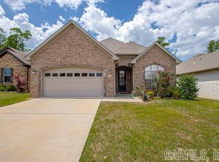 244 Nantucket Loop, Maumelle, AR 72113