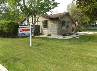 1434 Clark St, Green Bay, WI 54301