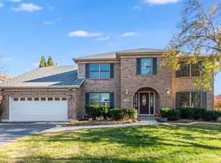 1882 Marne Rd, Bolingbrook, IL 60490