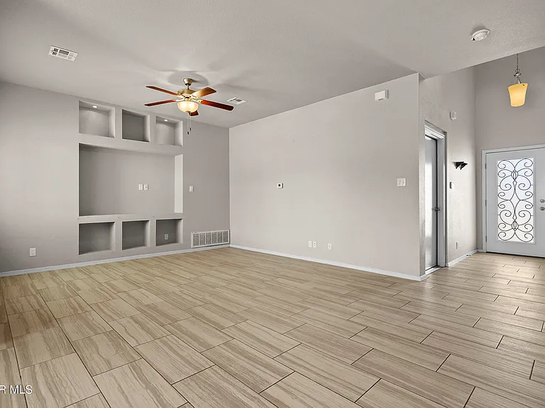 331 Malta St — Photo 23