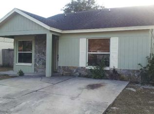 4641 E Eastwind Dr, Plant City, FL 33566