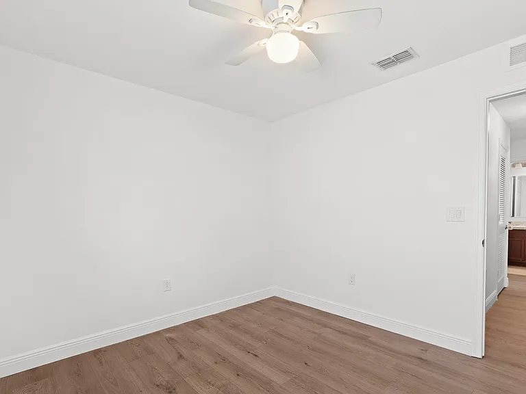 5870 NW Pine Trail Cir — Photo 24