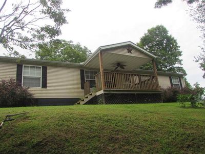818 Mountain Dr, Pennsboro, WV, 26415