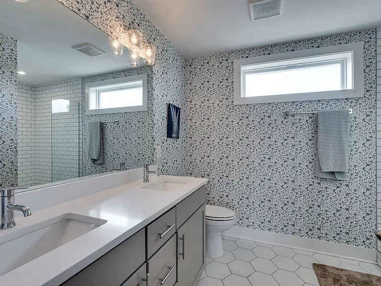 700 James Ave #17 — Photo 25