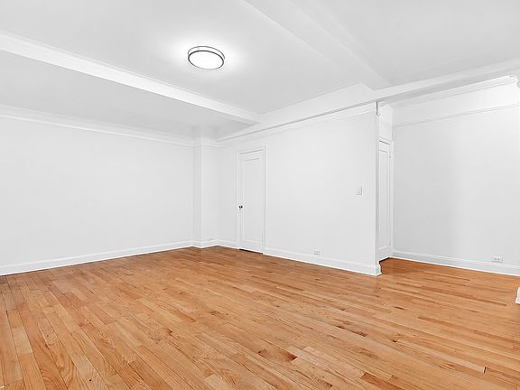 2nd image of 1 University Pl APT 3G