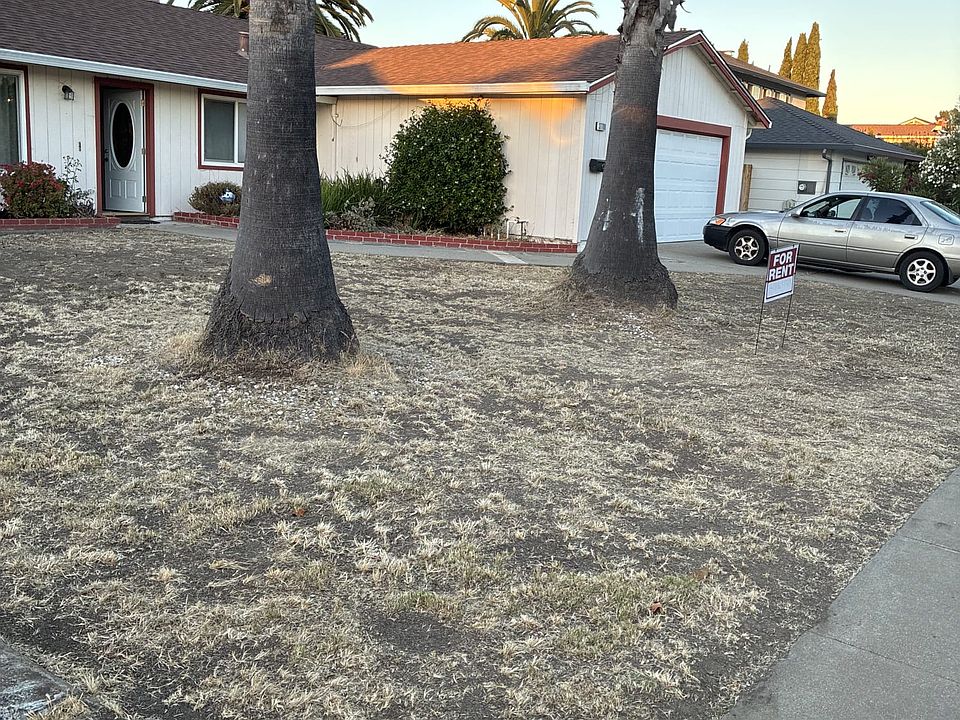 1st image of 37788 Dahlia Dr