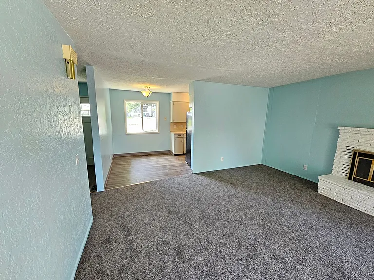 407 G Ave — Photo 6
