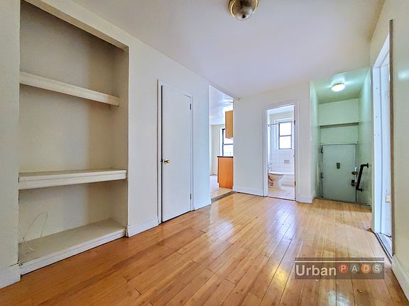 4th image of 590 Ocean Ave APT 1F