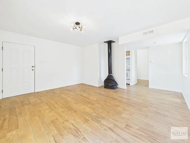 2382 Camino Capitan — Photo 2