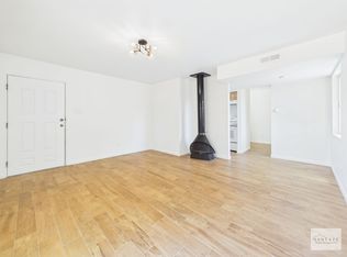 2382 Camino Capitan APT F, Santa Fe, NM 87505