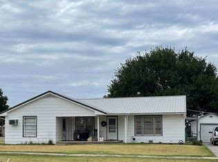 101 E Church St, Logan, KS 67646
