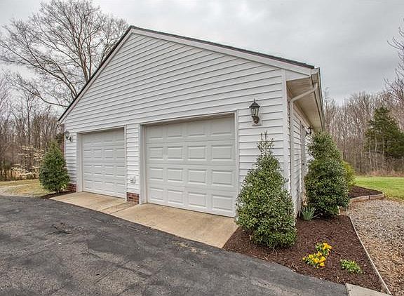 5th image of 9441 Morefield Meadows Dr