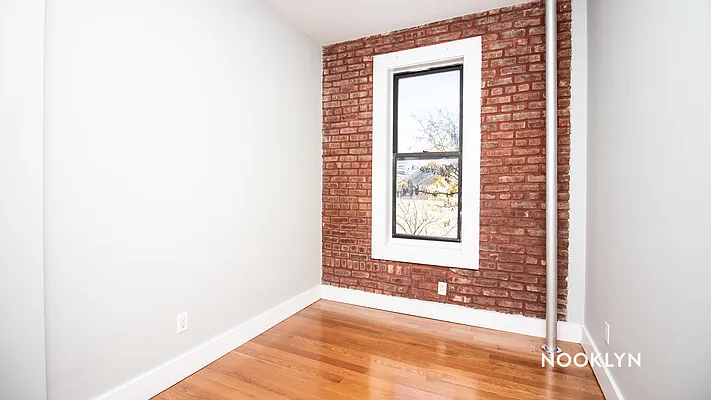 Rented by Nooklyn NYC LLC | media 11