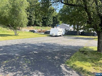 542 Commerce St, Franklin Lakes, NJ, 07417